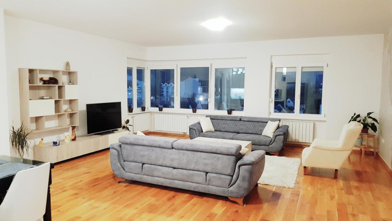 Lilly Dream Home Deluxe Penthouse With A Terrace Sarajevo Exteriör bild